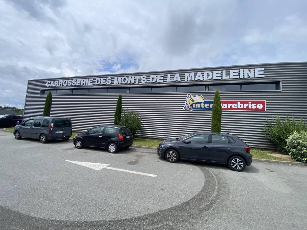 Carrosserie des Monts de la Madeleine à Roanne